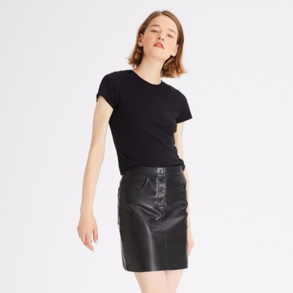 THEORY BLACK FAUX LEATHER POCKET MINI LIKE NEW